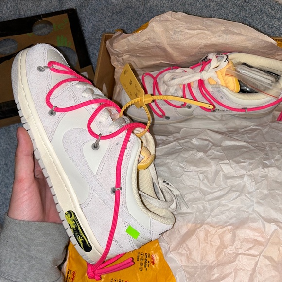 Nike Off-White dunks lot 17